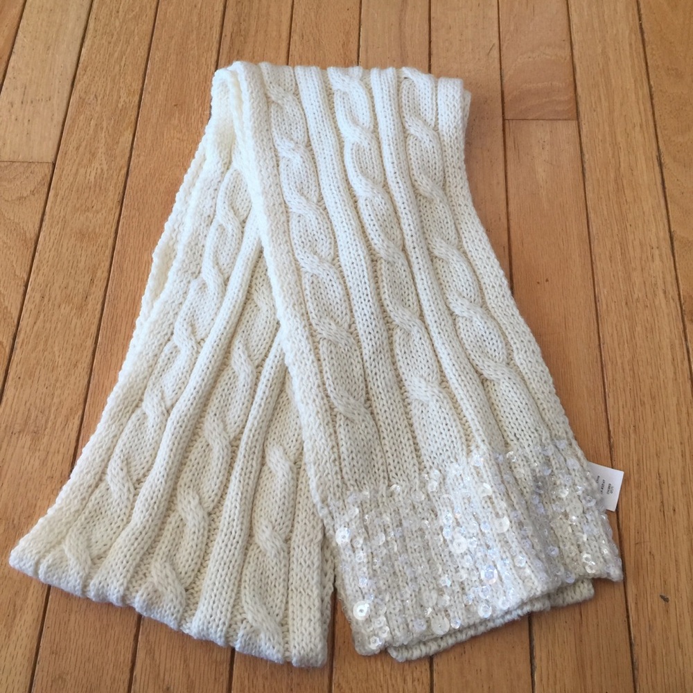 Talbots cream cable scarf w/ sparkles